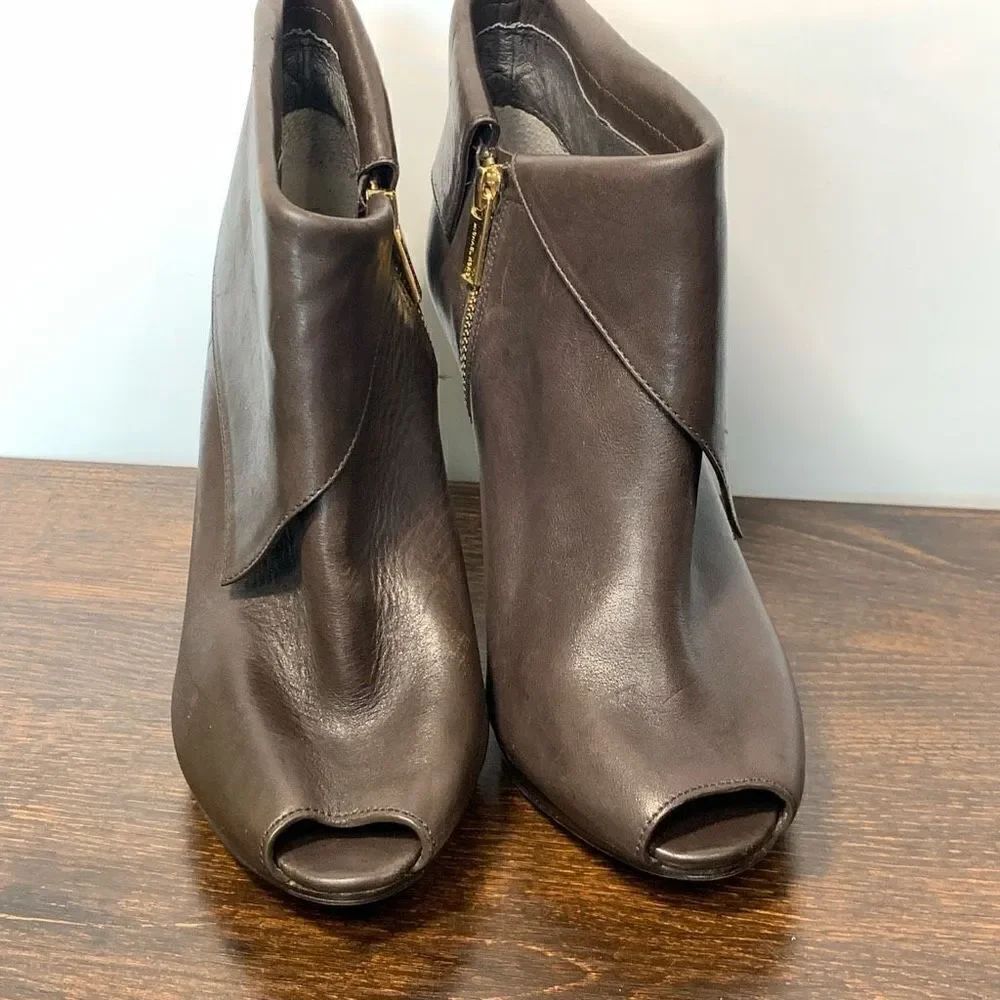 Michael Kors Women's Peep Toe 4" Stiletto Heel Ankle Boots Brown Size 9M